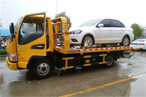 兴庆附近拖车救援24小时服务热线